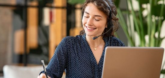 Majorel-Future-Customer-Forecast-Customer-Service_AdobeStock_394924536-1024x683